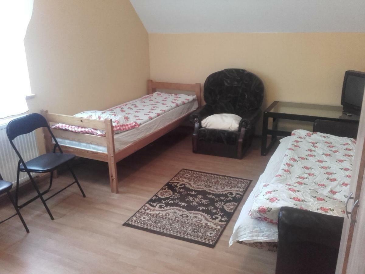 Zajazd "Marcowka" Hotel Bakalarzewo Ngoại thất bức ảnh